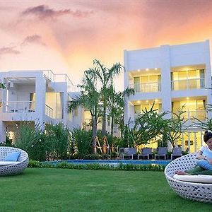 Verano Beach Villa